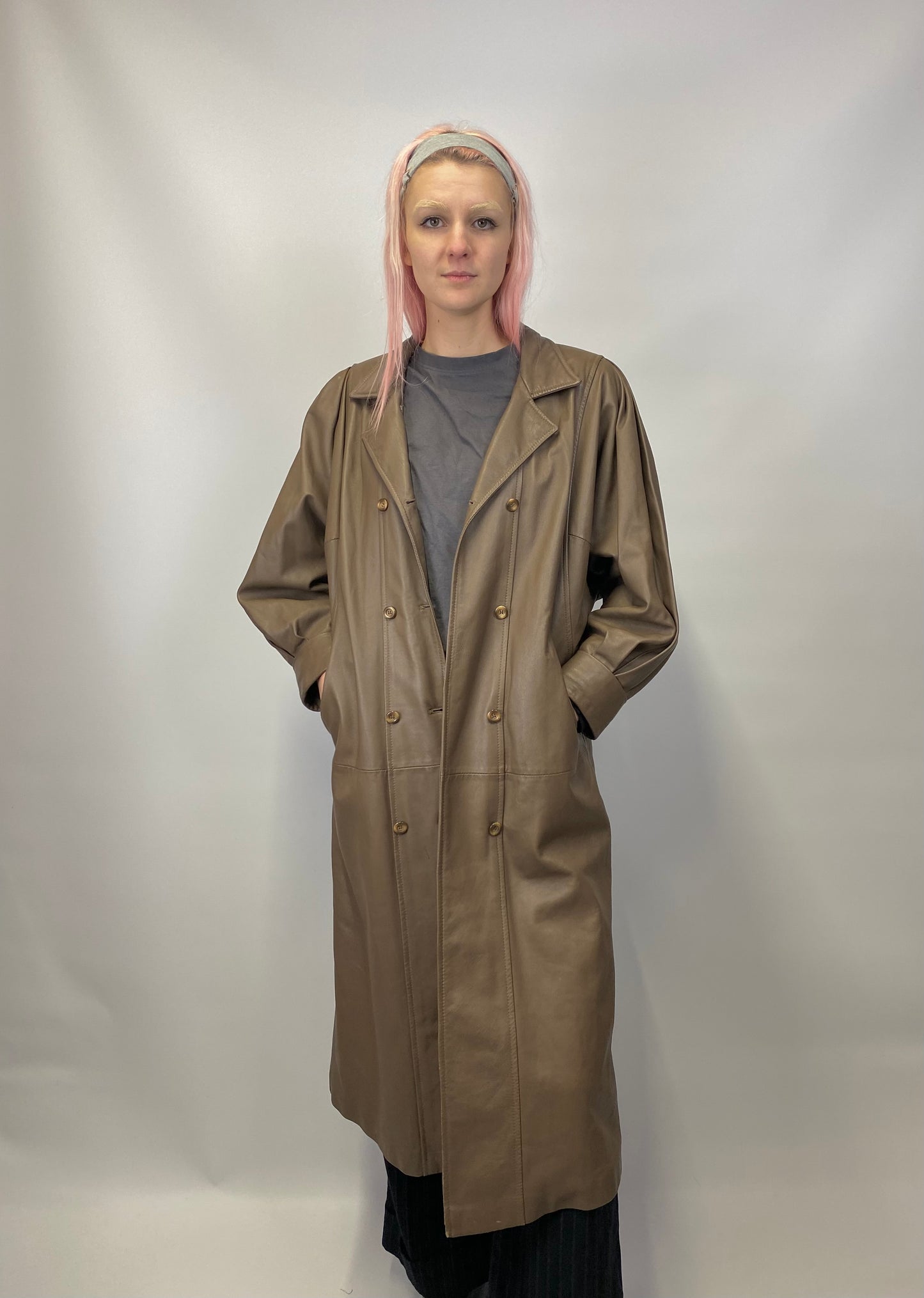 80s Batwing Leather Coat - Size 10