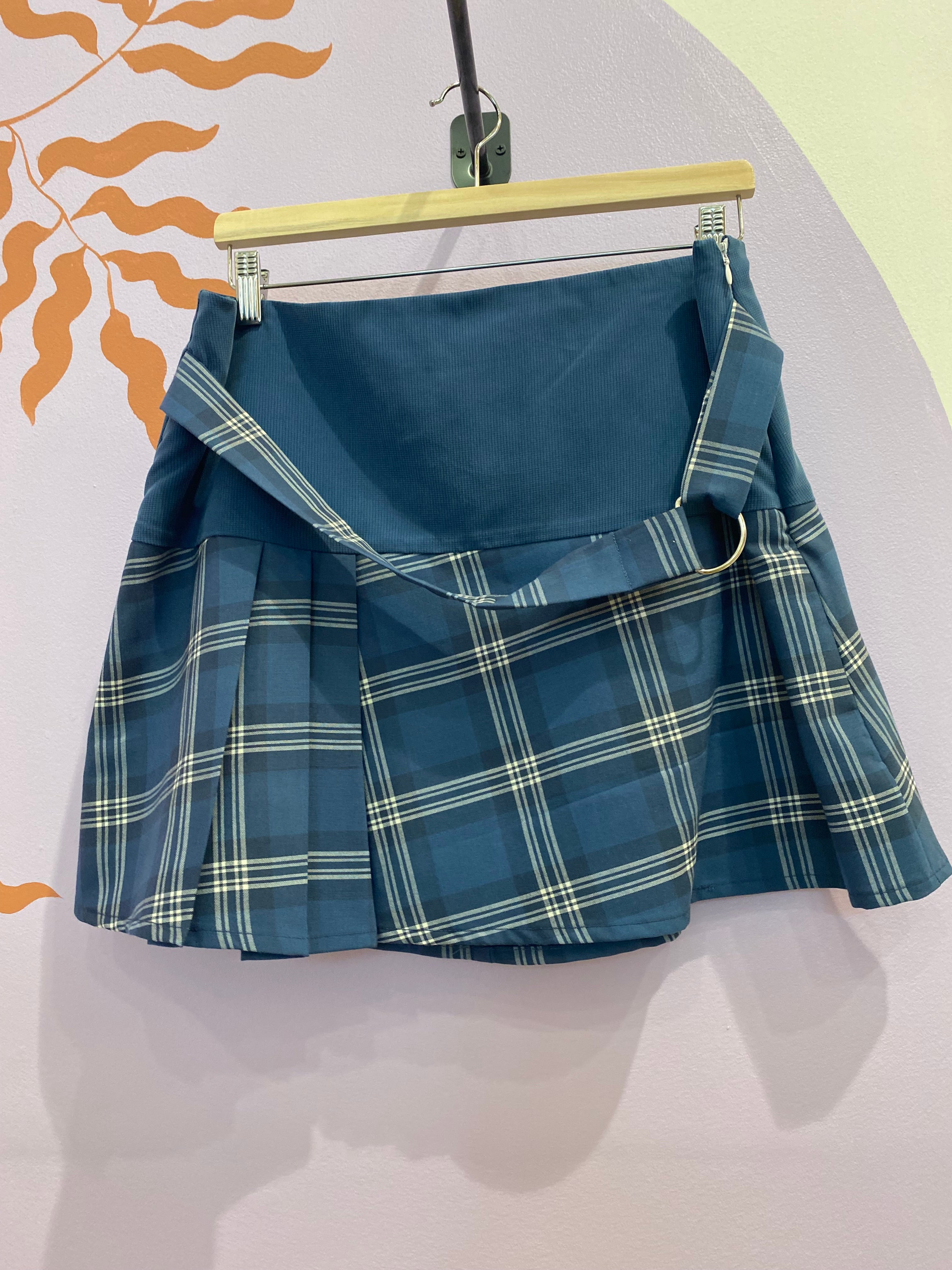 Florence pleated skirt blue check