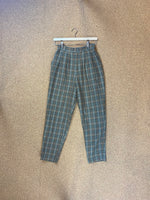 Load image into Gallery viewer, Earth coloured check trousers 25&quot;

