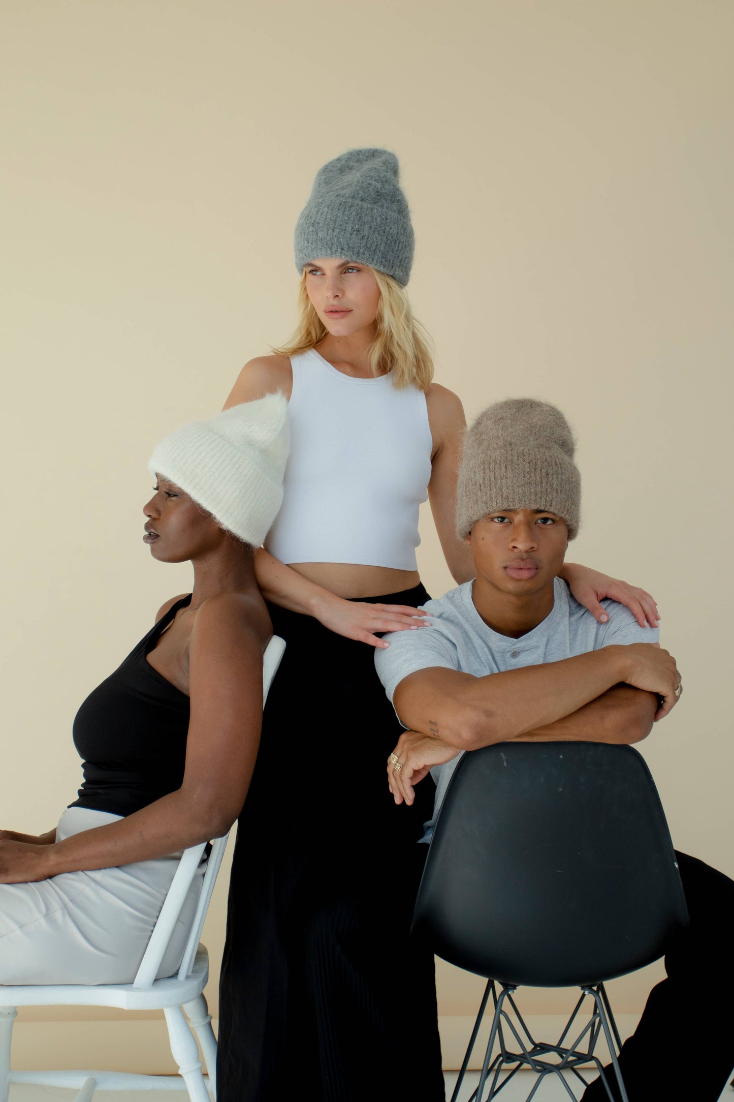 The Alpaca Beanie - Beige Brown - AW23