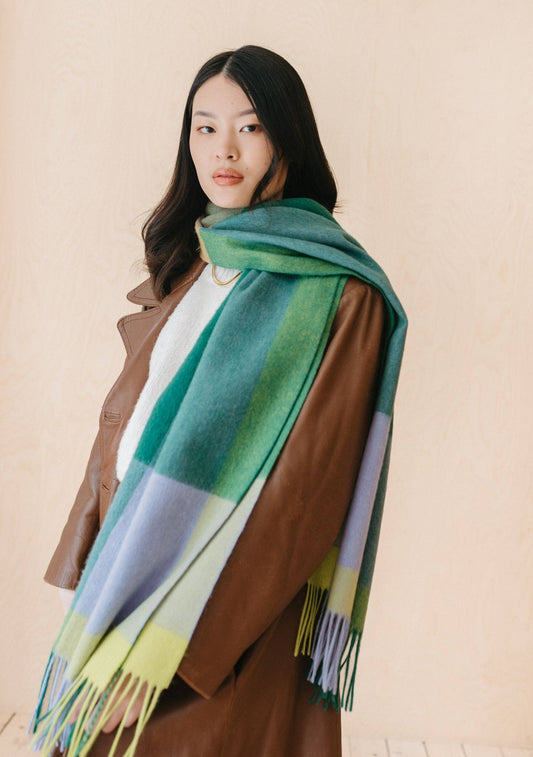 Lambswool Oversized Scarf in Green Edge Check